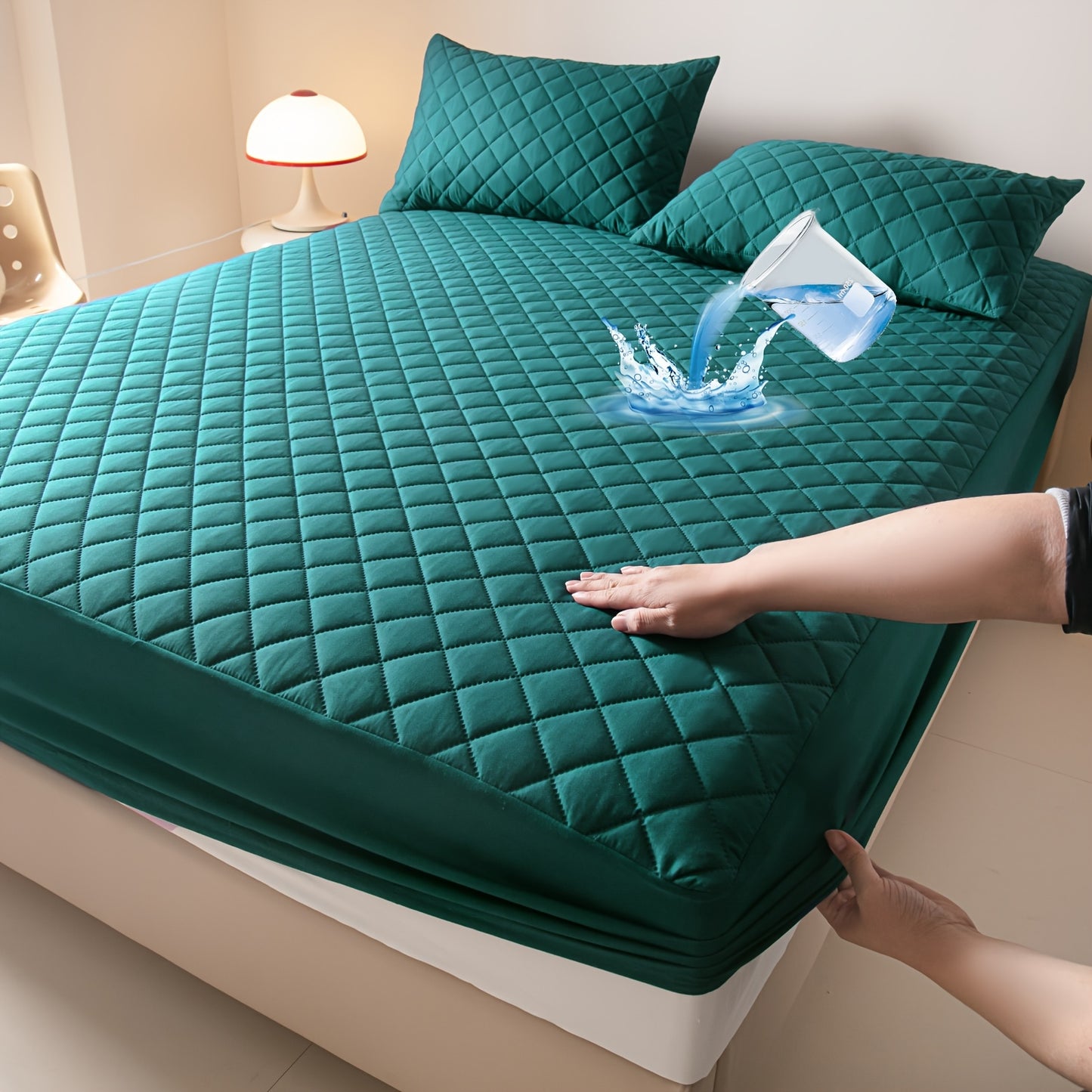 Waterproof Mattress Protector, a Soft And Comfortable Thickened Waterproof Cover, Layered Fitted Sheet Design, Solid Color Bedding, Is The Perfect Choice for Protecting Mattresses in Bedrooms, Guest Rooms, And Hotels